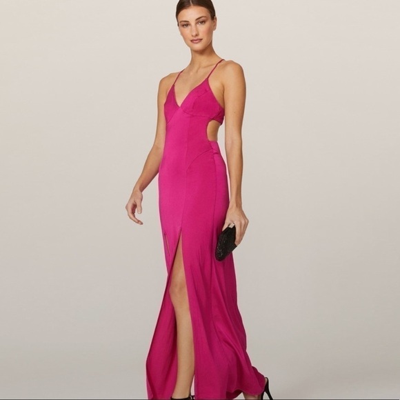 Manning Cartell Dresses & Skirts - Manning Cartell Facetime Slip Gown